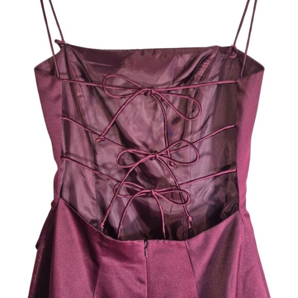 Vintage 2002 burgundy lace up back, evening, formal, party, ball, dress - Picture 5 of 7